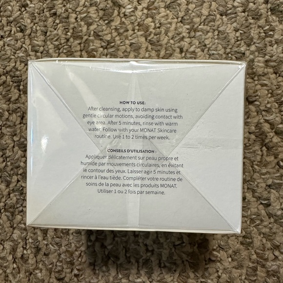 Berry refined scrub - Picture 2 of 2